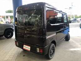 4WD☆KLCリフトアップサス☆デイトナAW☆NANKANG　MTタイヤ☆ストラーダナビ☆Bカメラ☆フルセグTV☆Bluetooth☆キーレス☆ETC☆オーバーヘッドシェルフ☆リアパーキングセンサー