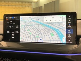 アップルカープレイ対応純正ナビ搭載です。知らない道も安心ですね！