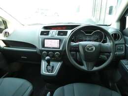 大きなフロントガラス☆！！見切り良好で運転もしやすいです！！！