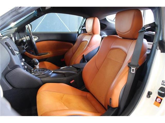 【禁煙車】車内は勿論、シートの焦げ跡や嫌な臭いも御座いません！ご不明点やご来店のお際は是非お電話でご連絡下さい！