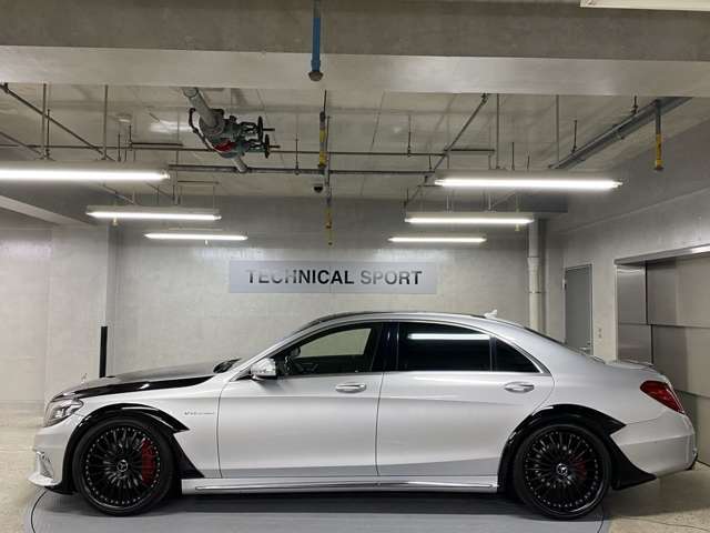 ◆AMG65スタイル◆安心の納車前点検全車実施！！当社自社工場を完備しておりますので納車後の継続車検や一般整備はもちろんカスタムも可能です。お気軽にご相談下さい。