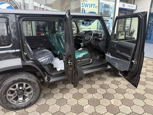 スズキ ジムニーノマド 1.5 FC 4WD 2025年 290キロ (広島県