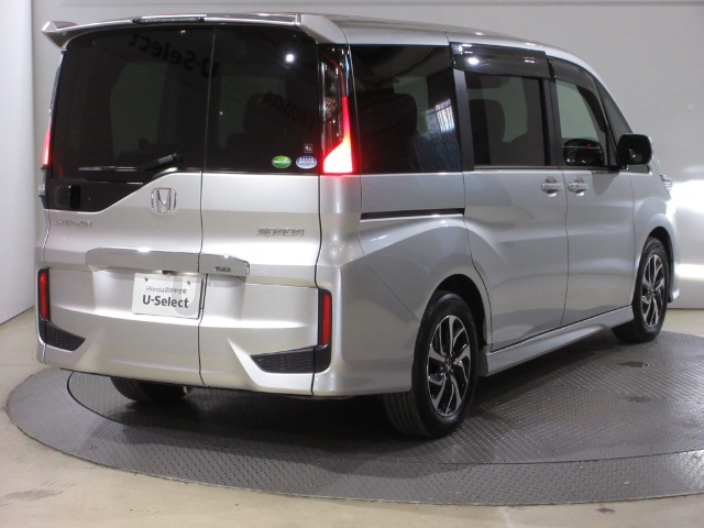 ボディクリーニング後、愛車をピカピカの状態へ保護するコーティング「ブライトパック」がおススメです！水垢がつきにくく、手入れがしやすくなりますよ！いつも愛車をきれいにしておきたい方におススメです。
