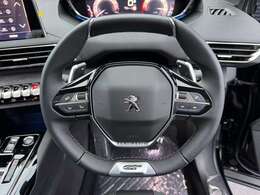 小径のステアリングホイール