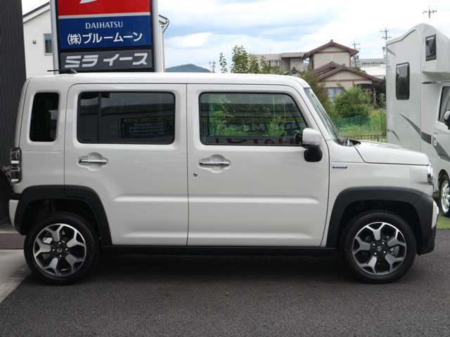 ●遠方にお住いのお客様もご安心下さい。車両品質評価書・車両画像送信・お電話での詳細説明をもとに多数の販売実績がございます。