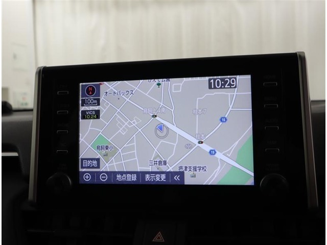 トヨタの通信サービス「Tコネクト」を利用できるT-コネクトナビ搭載です！仕様によってはTV・DVD・USB接続・Bトゥース機能などもOK！Tコネクトには契約がございますので詳しくはスタッフまで。