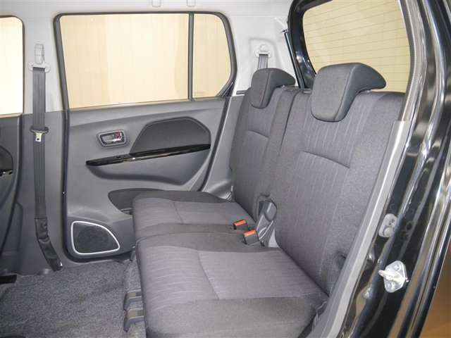 2人掛けリヤシート！