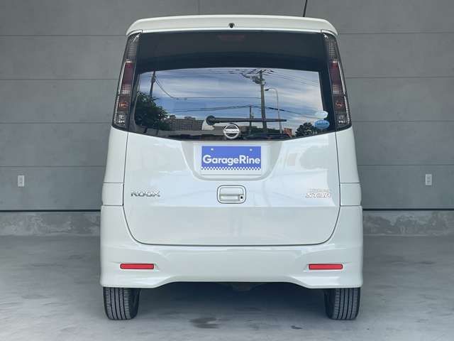 ご納車前にはボディー磨きから撥水コートを施工致しますのでご安心してご検討下さい☆