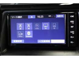 CD・DVD・SDオーディオ・Bluetoothオーディオ再生可能。SDカードへの音楽録音も可能。フルセグTV視聴可能。
