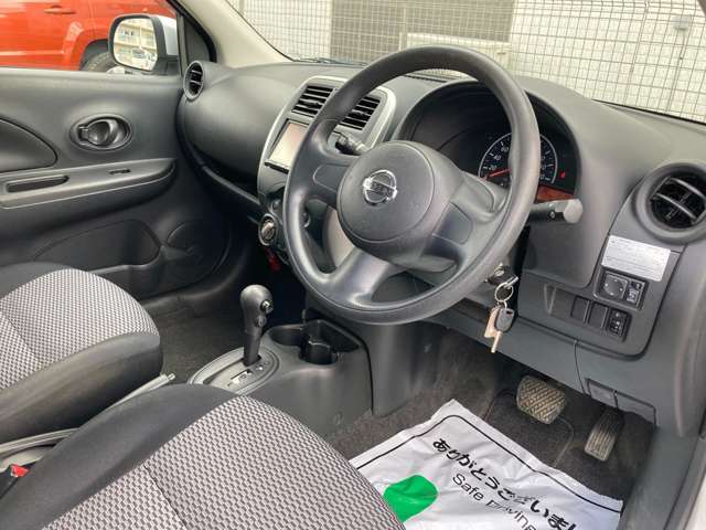 低価格で販売している為、在庫確認お願い致します！！電車でお越しの際は最寄りの駅まで送迎致します☆車でお越しの方は【スーパーバリュー】が目印です☆