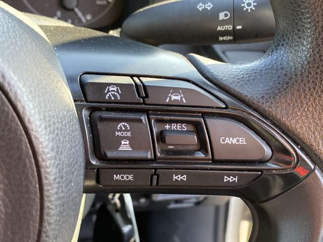 ●全国各地から良質車だけを選ぶ目利きの仕入れスタッフ☆さらに国家整備資格者が、その車を徹底してチェックしています！！