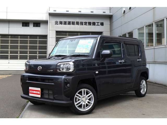 車による衝突の被害を軽減するため、障害物を感知・ブレーキの補助をしてくれる、衝突軽減ブレーキが搭載されております♪