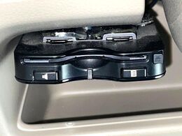 【ETC】高速道路の料金所をストレスなく通過！話題のスポットやサービスエリアに多い「スマートIC」利用時は必須のアイテムです。当店でセットアップを実施、ご納車当日からすぐにご利用いただけます！