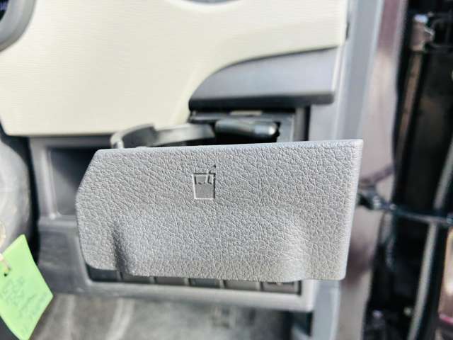 ★当社の整備はエンジン、ミッション、電装系統、消耗品などを点検し、車検基準未満の箇所は交換・修理をし、整備終了後に走行テストをしてお渡ししております。【オプションパック】