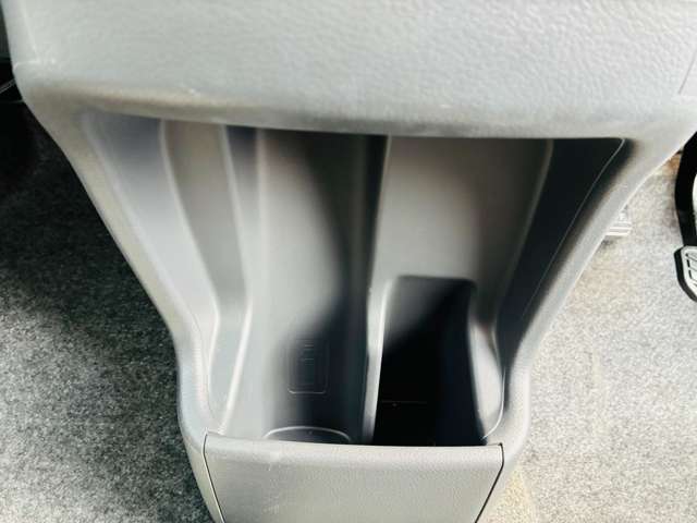 ホームページにも在庫を多数掲載しております☆　パソコン・スマホ・携帯からもアクセスをいただけますので、『原宿自動車』　『原宿カーマート』で検索♪♪