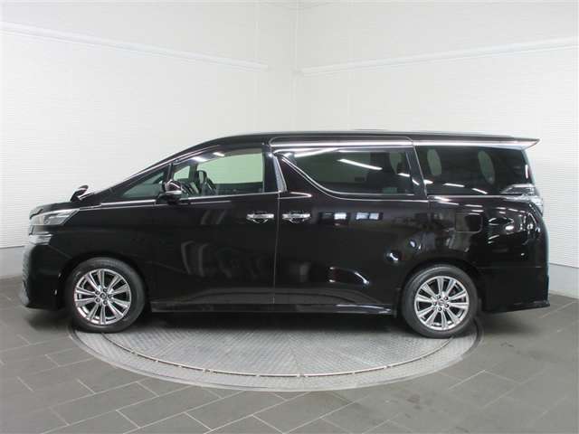 ※画像掲載車両でも商談中または成約済みの場合がございます。ご希望の際は、お手数ですが弊社までお問い合わせの上ご来店くださいますようお願いいたします。