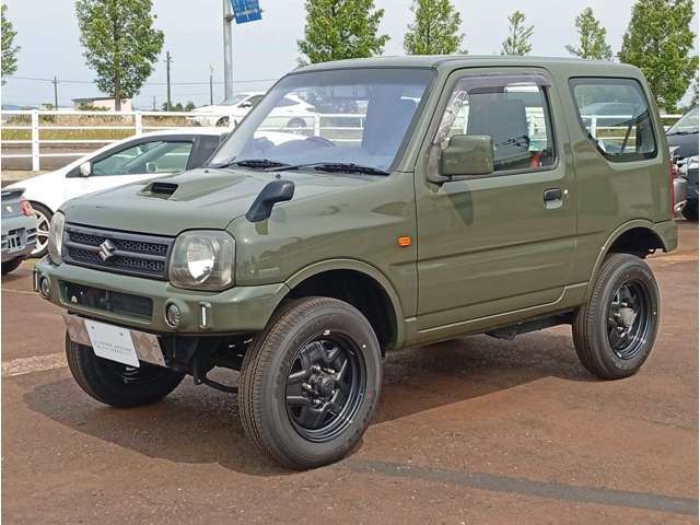 UNDER GROUND CARSは新潟県長岡市の中古車販売店です。弊社の経営理念は”クルマで遊ぼう！！”その理念に乗り、皆様とカーライフを更に一段と楽しいものとして行きたいと考えております。