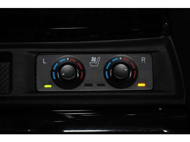 【シートCOOL＆HOT】　座面を冷やしたり温めたりする快適装備です。