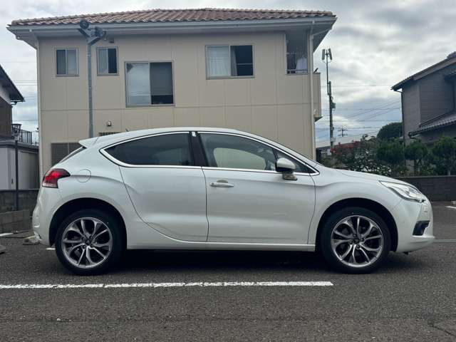 全車キャンペーン中！全国納車可能！自社ローンも！36回払いまで対応！