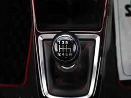 クラッチのすべり感もなくマニュアル車でよくダメになるシフトのリンケージのガタもありません！