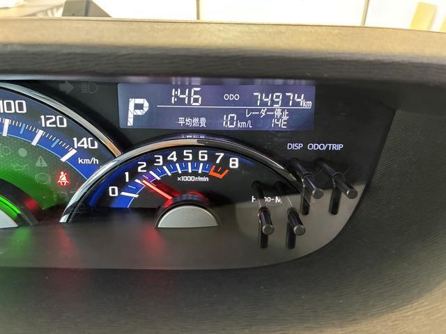 見易い計器類と運転し易いドライビングポジションは、視角も少なく前方＆左右の見切りが良く運転し易いクルマです