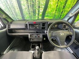 グループ総在庫数約30，000台！！全国の系列店からメーカー・車種問わずご紹介出来るので、あなたにピッタリのお車が見つかるはずです♪まずはお問い合わせ下さい☆