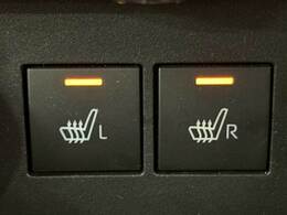 【シートヒーター】冬場にうれしいシートヒーターを装備。シート自体が温まりますので、冬場のドライブをより心地よくお楽みいただけます