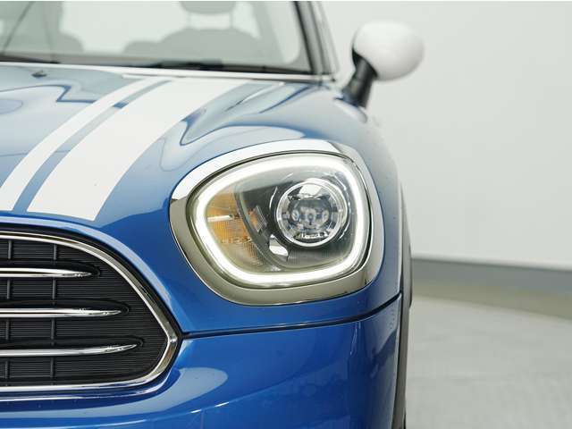 「キズやエンジンの状態は?」「イヤな臭いはしない?」「修理歴や水没車じゃないか気になる！」どんな小さな不安でもお答えします。お気軽にお問い合わせください！