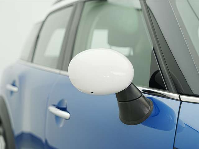 「キズやエンジンの状態は?」「イヤな臭いはしない?」「修理歴や水没車じゃないか気になる！」どんな小さな不安でもお答えします。お気軽にお問い合わせください！