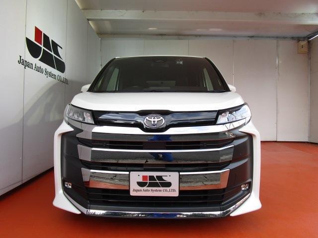 迫力のフロントマスクは上級モデルのS-Z！