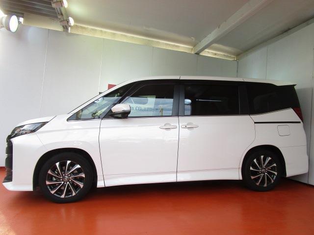 実用性たっぷりの7人乗りミニバン！