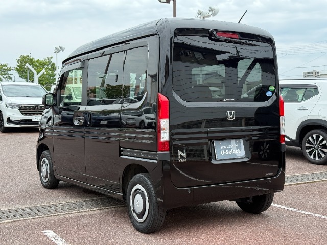 ホンダの安全運転支援システム「ホンダセンシング」搭載車です。