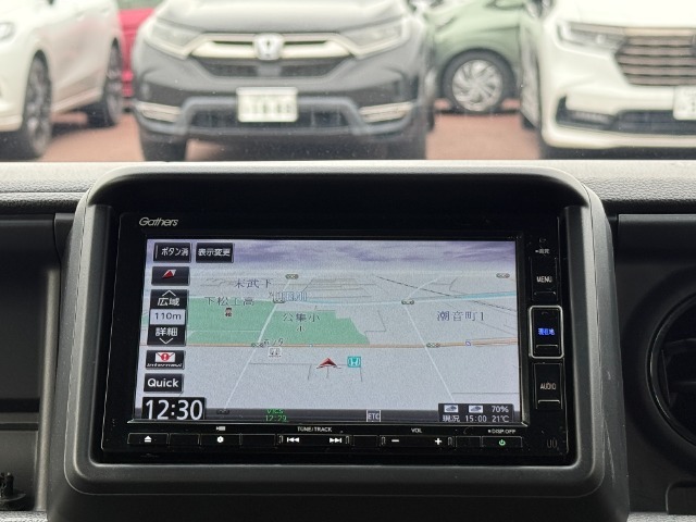 純正メモリーナビ(VXM-204VFi)を装備しています！