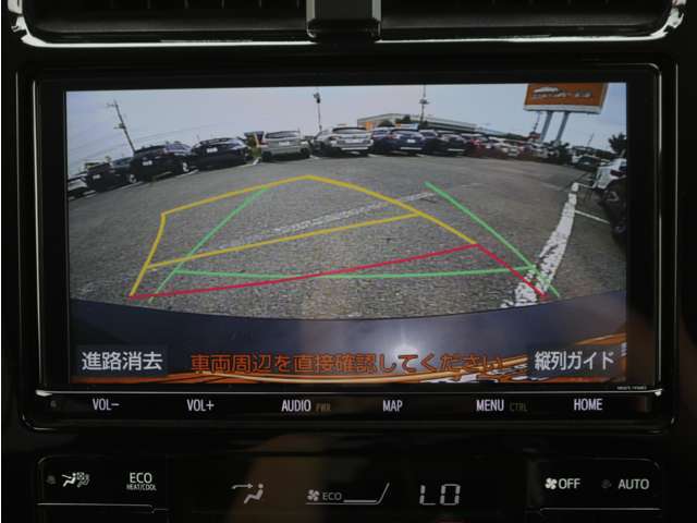 ナビ搭載ですので道に迷うことなく楽しくドライブ！バックカメラも装備しており駐車もラクラクです★