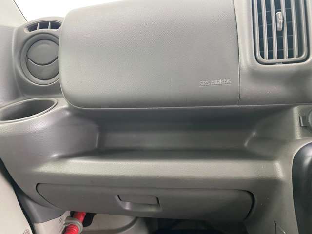 オニキスセカンドの在庫車をご覧いただきありがとうございます！　ご来店・お問い合わせお待ちしております！土日祝日も営業中！！【カーセンサーお問合せ用無料TEL：0078-6002-280014】