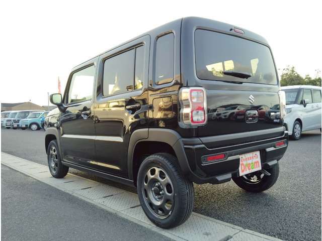 ☆当店の届出済・登録済未使用車は、原則走行距離が10km未満で年式が2年以内の車としております。☆豊富な在庫から車種、グレードや色をお選びいただくことできます。
