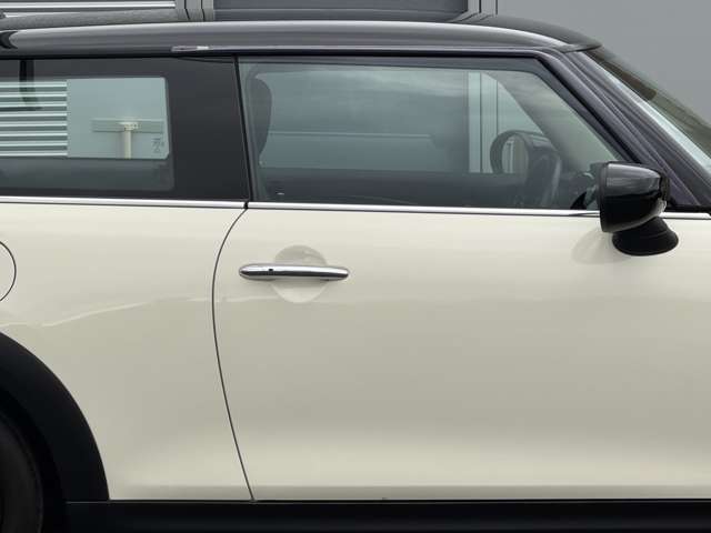 遠方のお客様には岐阜駅納車サービスを行っております！岐阜駅まで来て頂ければそこまでお車をお持ちしご納車させて頂きます！名古屋駅から岐阜駅までは電車で約25分