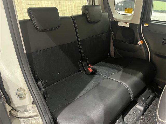 ☆運転席側2列目シート