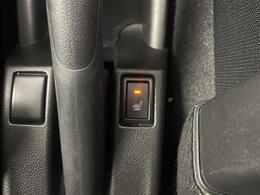 【運転席操作部】『運転席周辺の装備』の画像になります。快適なドライブを楽しむための機能が装備されています！運転席から触れるので使いやすいです！