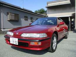 北米では「アキュラブランド」としてもデリバリーされ、北米でも人気の1台であります。ホンダ車＝エンジンはVTECエンジンではありますが、世界初のVTECエンジン搭載車はDAインテグラであります。