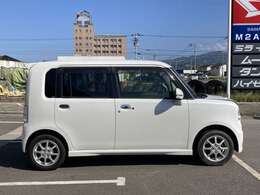 お問い合わせは、カーセンサー無料ダイヤル「0078-6002-137406」までよろしくお願い致します。