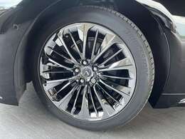 20インチノイズリダクションアルミホイール★