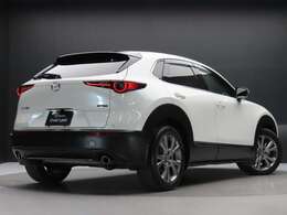 弊社下取りワンオーナーのCX-30が入荷しました。走行距離は6.9万Kmと少し進み、その分キズやヘコミ、使用感がございます。その分価格も調整していますので、ぜひ現車をご覧いただきご判断くださいませ。