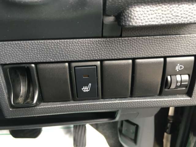 お問合せ時に「カーセンサーを見た」とお伝えいただくとスムーズにご案内できます。