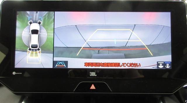 車両を上から見たような映像をナビ画面に表示するパノラミックビューモニター。