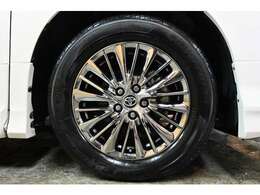 AWは純正メッキホイール17in☆タイヤはTOYO PROXES CL1 SUV 225/60R17☆