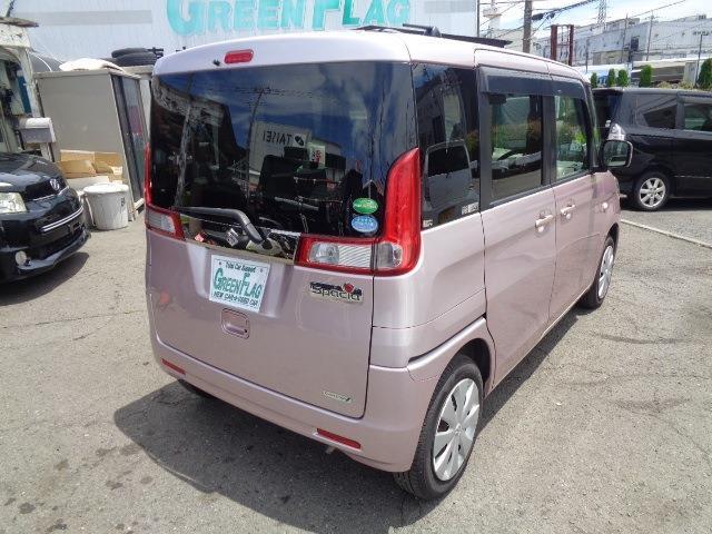 ファミリー向けのお車多数展示中！是非、皆様でご来店下さいませ！