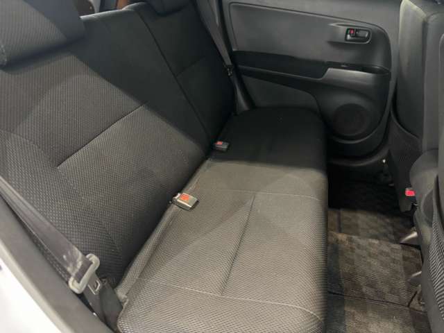 ユーザー買取　ビ　TV　キーレスエントリー　AT　衝突安全ボディ　ベンチシート　ABS　CD　USB　Bluetooth　エアコン　パワーステアリング　パワーウィンドウ