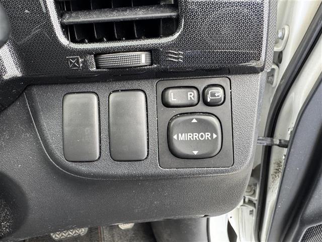 【運転席操作部】快適なドライブを楽しむための機能が装備されています！運転席から触れるので、使いやすいです！除菌プランいれていただくと、さらに清潔で安心していただけます！