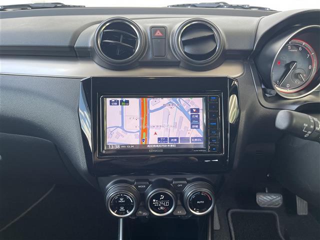 【カーナビ】『カーナビ』の画像になります。ナビ利用時のマップ表示は見やすく、いつものドライブがグッと楽しくなります！